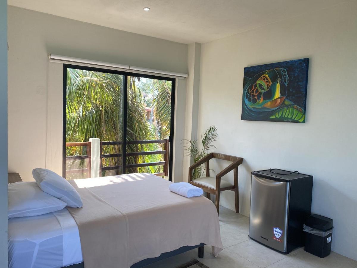 Cuxos Hotel Beachfront Isla Mujeres Kültér fotó