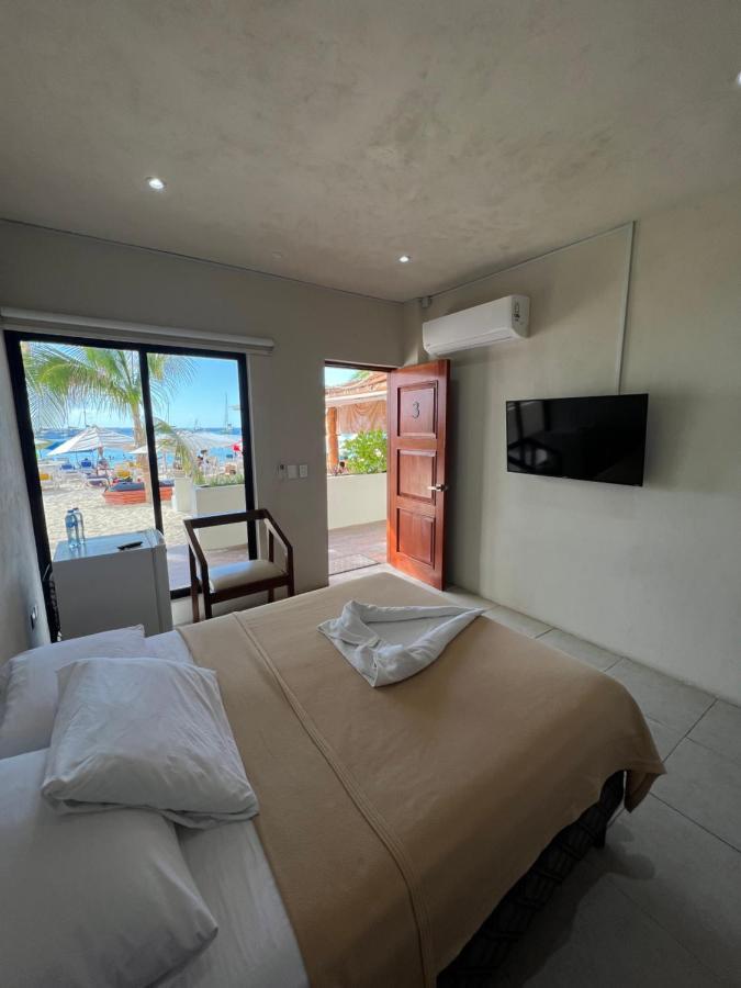 Cuxos Hotel Beachfront Isla Mujeres Kültér fotó