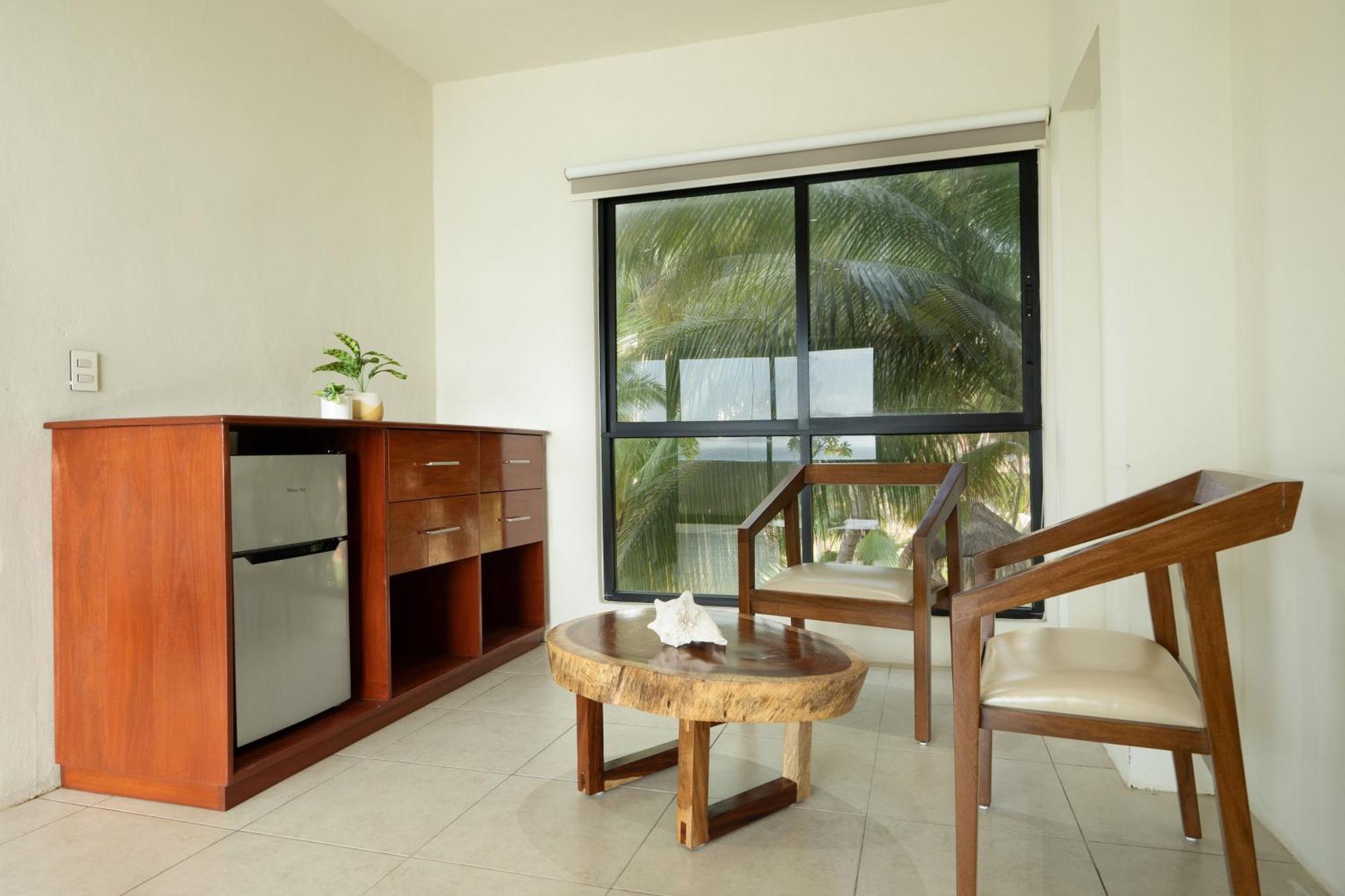 Cuxos Hotel Beachfront Isla Mujeres Kültér fotó
