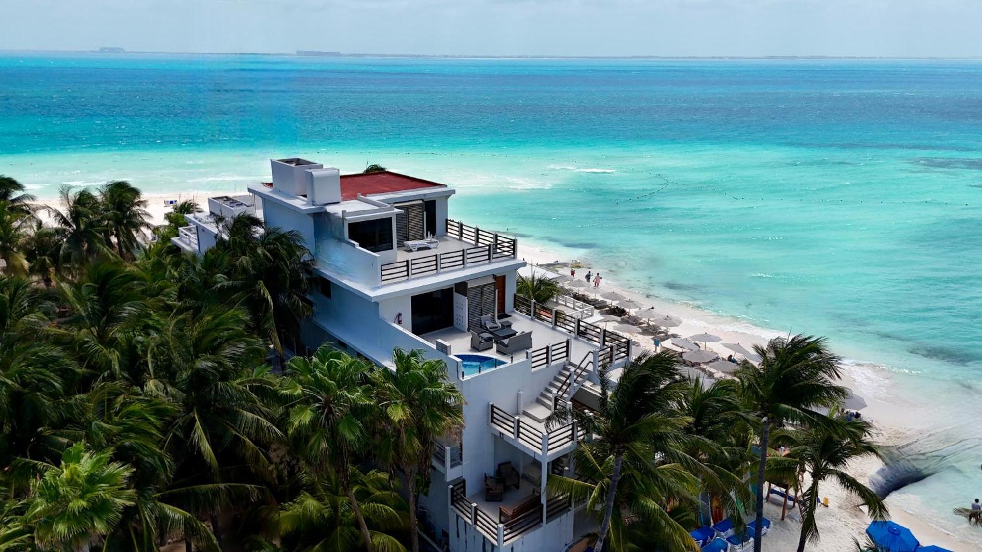 Cuxos Hotel Beachfront Isla Mujeres Kültér fotó