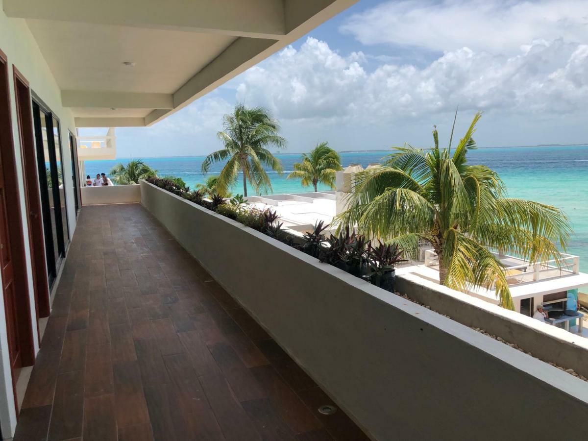 Cuxos Hotel Beachfront Isla Mujeres Kültér fotó