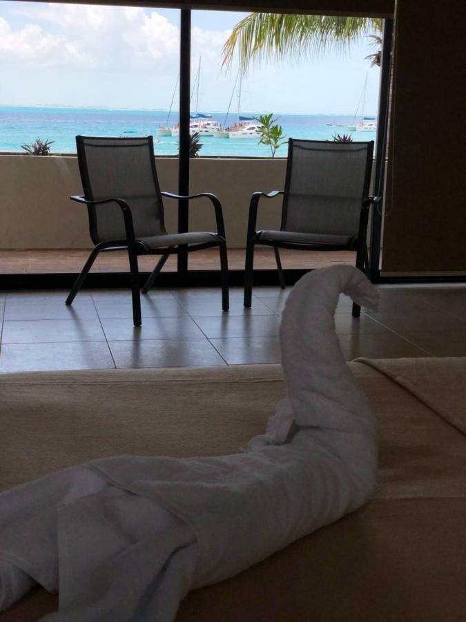 Cuxos Hotel Beachfront Isla Mujeres Kültér fotó